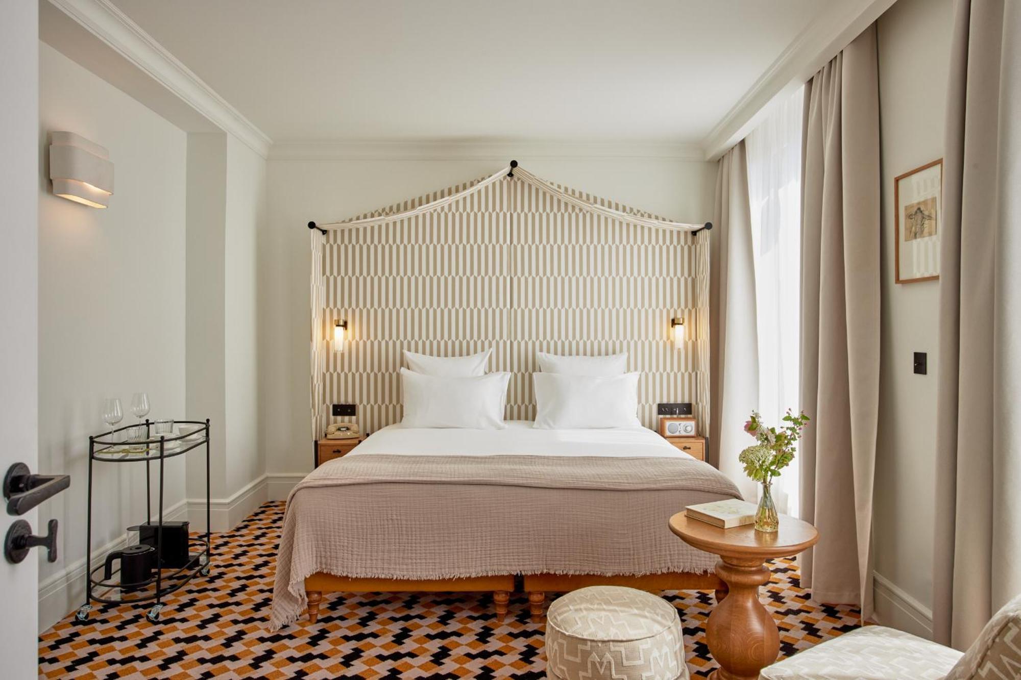 Hotel Noucha Paris Exteriör bild
